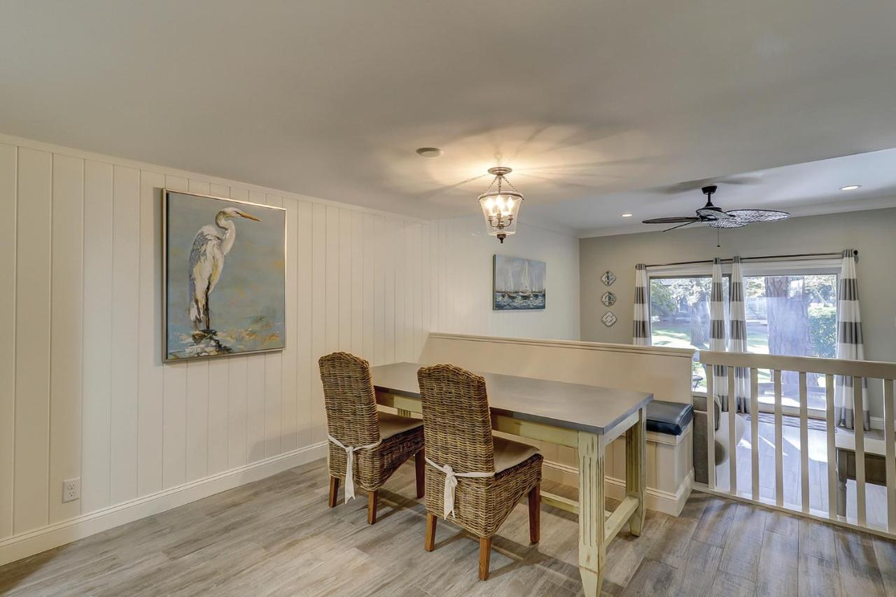Luxury Updated New Kitchen New Floors, New Tvs, Bikes & Beach Gear Included Хилтон-Хед-Айленд Экстерьер фото
